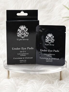 English Laundry Cucumber
Charcoal Under Eye Pads Depuffing
5 pack Korean